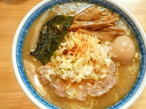 「塩ラーメン（並）＋半熟玉子」@自家製中華そば としおかの写真