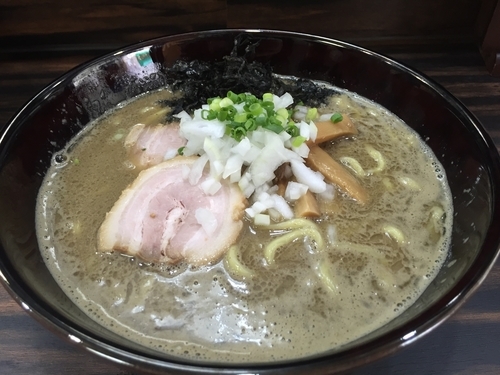 「濃縮煮干し醤油 （中）」@麺処 にそうの写真