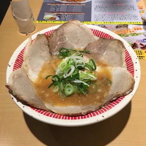 「メガ豚ラーメン」@ラーメンちゃんneoの写真