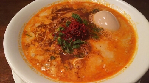「麻辣担々麺＋味玉」@創作麺工房 鳴龍の写真