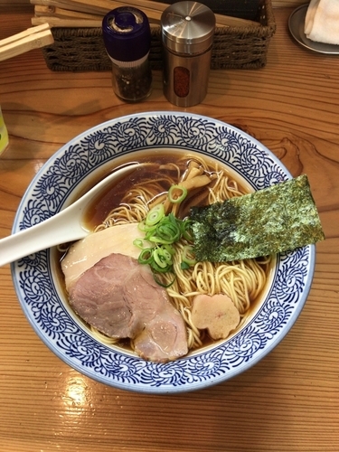 「醤油らーめん」@麺処 いし川の写真