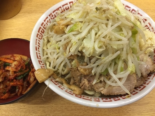 「小ラーメン タマネギキムチ ニンニク、アブラ」@ラーメン二郎 環七新新代田店の写真