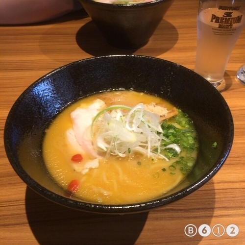 「鶏そば濃厚８５０円」@鶏そば・骨付き鶏 金嶋の写真