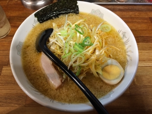 「ネギらーめん  味噌」@らーめん三水の写真