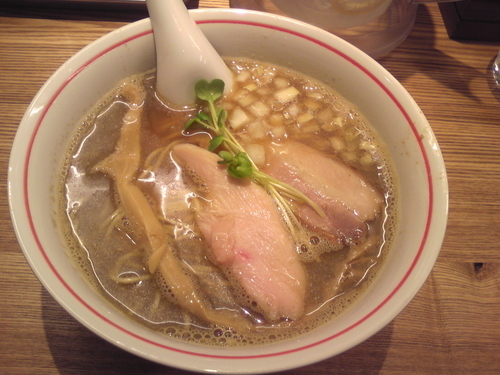 「煮干しそば」@麺尊 RAGEの写真