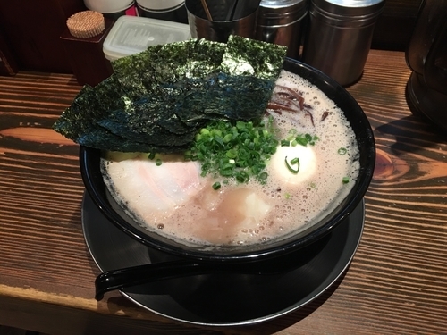 「特製らーめん1000円」@博多一双 博多駅東本店の写真