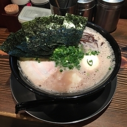 特製らーめん1000円