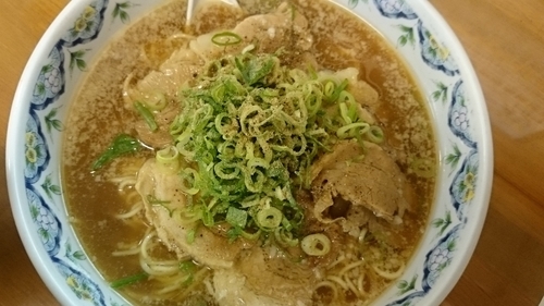 「にぼし醤油＋チャーシュー増し」@白熊 四日市店の写真