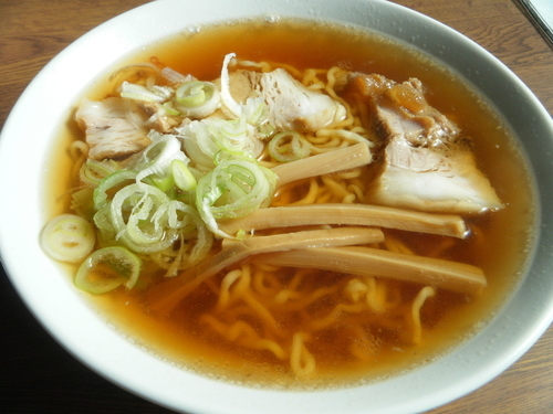 「中華そば700円」@手打中華そば 三角屋の写真