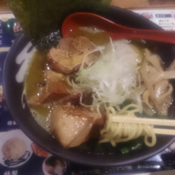 特製醤油らーめん