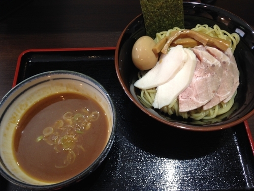 「特製つけ麺（300g）」@麺屋しめ丸の写真