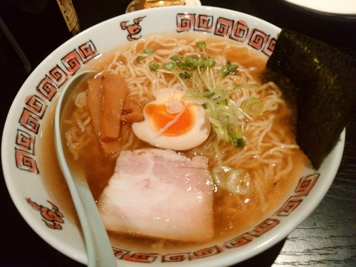 「支那そば(並盛・130g)700円」@居酒屋 遊膳 美花月の写真