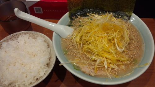 「飽きのこない良さ、それこそハマるって事じゃないか‼︎」@横浜らーめん 六壱家の写真