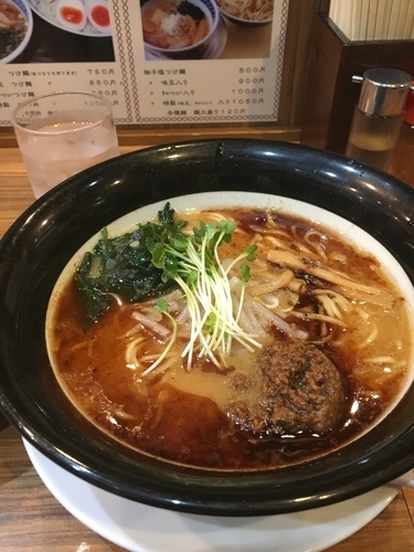 「黒焦がし味噌ラーメン￥700」@麺屋 楼蘭 梅田店の写真