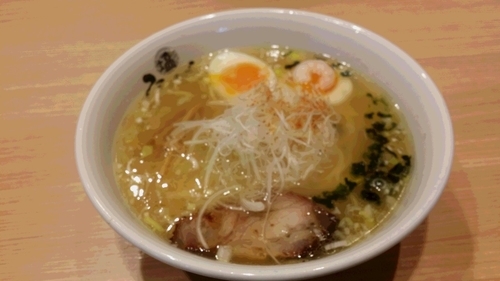 「塩玉ラーメン」@ひるがおの写真