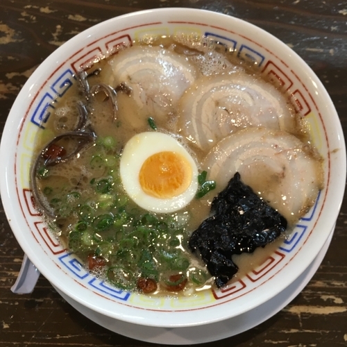 「特製ラーメン並 (750円)」@久留米ラーメン 光屋の写真