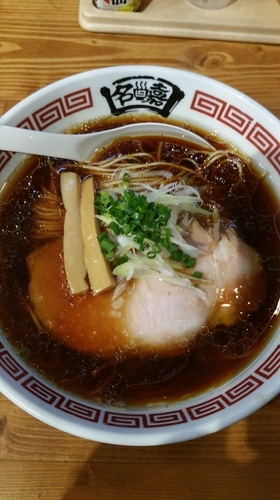 「濃口醤油らーめん」@らーめん 名嘉商店の写真