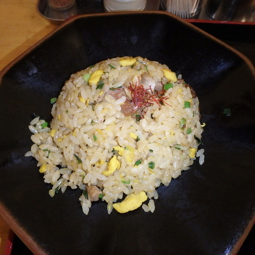 「牛骨ラーメン(650円)、半チャーハンセット(+230円)」@麺屋 無双の写真