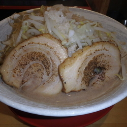 ブヒ2麺(780円)(ニンニク)