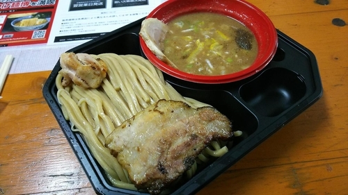 「中華蕎麦 とみ田　10年目の豚骨魚介」@大つけ麺博 2016の写真