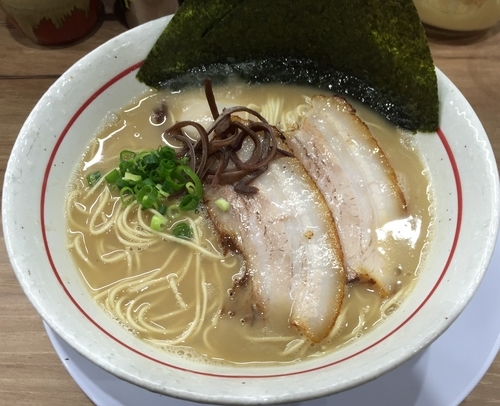 「らーめん＋味付玉子（￥680＋￥100）」@麺場 絆1048の写真