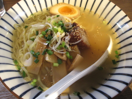 「塩ラーメン　「780円」」@永吉の写真