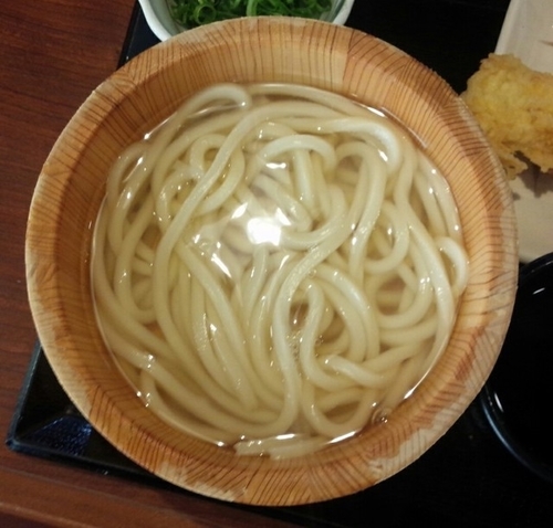 「釜揚げ１日半額デー190円＆天然大穴子天230円」@丸亀製麺 山形店の写真