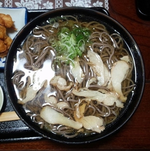 「冷たい肉そば大盛850円&ゲソ天200円」@河北名物 肉そば処 立花の写真