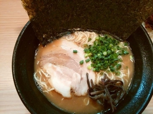 「らーめん＋のり」@九州とんこつらーめん ひらさわの写真