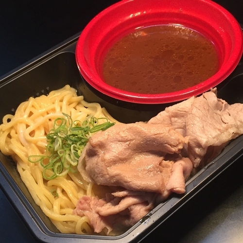 「ドゥエイタリアン つけ麺フロマージュ+牛サーロインのしゃぶしゃぶ」@大つけ麺博 2016の写真