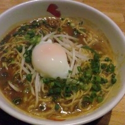 カレーラーメン