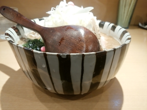 「醤油和ラーメン(中盛・240g)972円」@麺や 和の写真