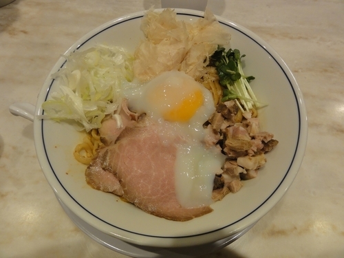 「辛和えめん」@らーめん鱗 高槻店の写真