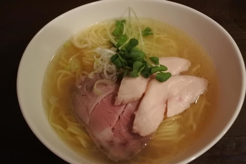 「プレミアム塩らーめん」@琉球チルダイの写真