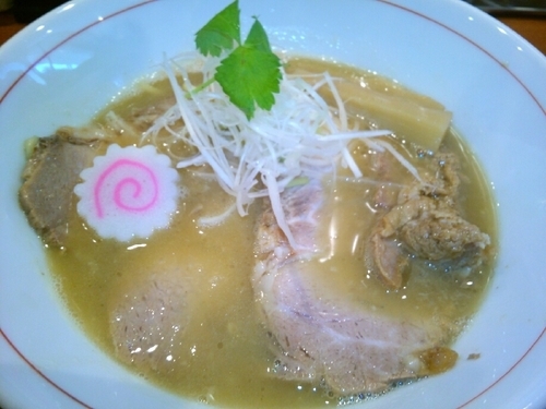 「魚介鶏しょうゆ」@ラーメン 奏の写真