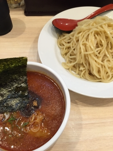 「辛つけめん、大盛りサービス」@つけ麺 坊主 間宮の写真