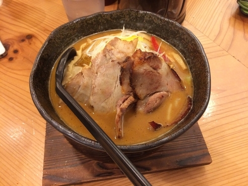 「頂上味噌麺ご馳走盛り」@味噌が一番 西武新宿駅前店の写真