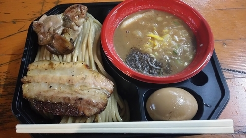 「【中華蕎麦 とみ田】10年目の豚骨魚介+特製全部のせ」@大つけ麺博 2016の写真