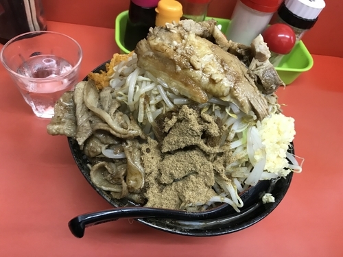 「野菜ぬーどる＋焼肉＋チャーシュー＋味玉」@ぬ〜どる専門店 バカみたいに愛してたの写真