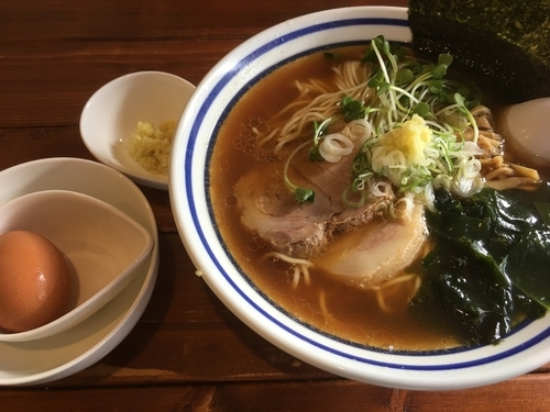 「ラーメン」@生姜醤油ラーメン 波音食堂の写真