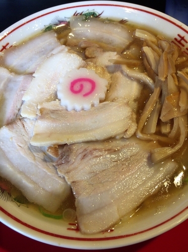 「肉煮干し中華そば」@肉煮干し中華そば さいころの写真