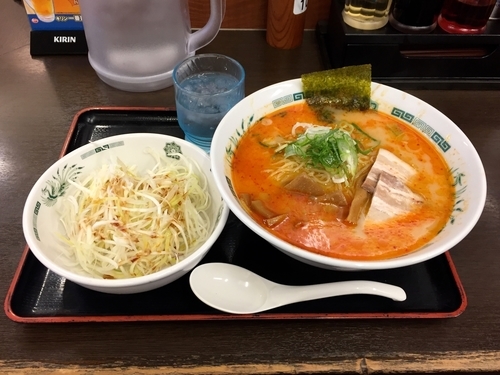 「ピリ辛とんこつネギラーメン大盛」@日高屋 旗の台店の写真