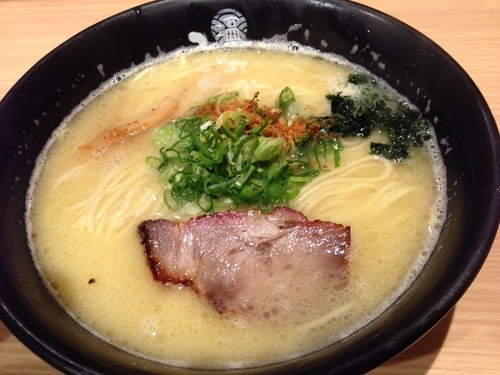 「とろり白湯塩ラーメン」@ひるがおの写真