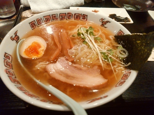 「支那そば(並盛・130g)700円」@居酒屋 遊膳 美花月の写真