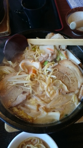 「醤油チャーシュー」@石焼らーめん 火山 泉高森店の写真