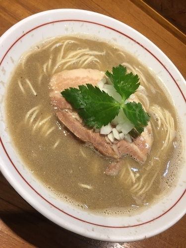 「【限定】プレミアム煮干しかけそば￥500＋肉￥100」@寿製麺よしかわ 川越店の写真