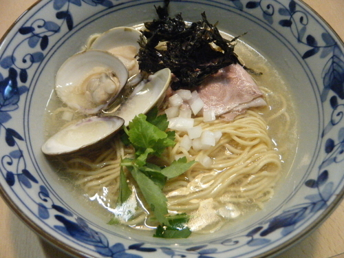 「鯛と蛤の中華そば850円＋キクヤ風和え玉100円」@㐂九八 ～garage～の写真