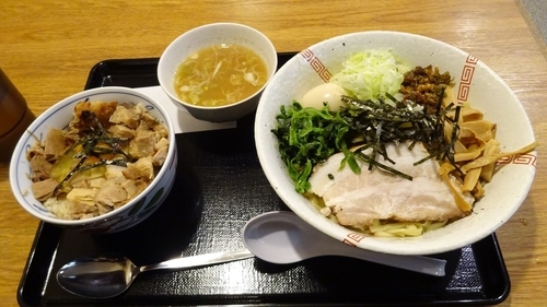 「油そば：塩（800円）＋肉めしA（250円）」@中華そば 松葉の写真