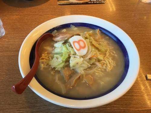「野菜ラーメン（塩、大盛り）」@8番らーめん 安養寺店の写真
