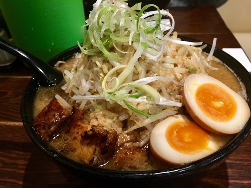 「野菜豚そば ¥790 + クーポンサービス味玉」@北のらーめん 美空の写真